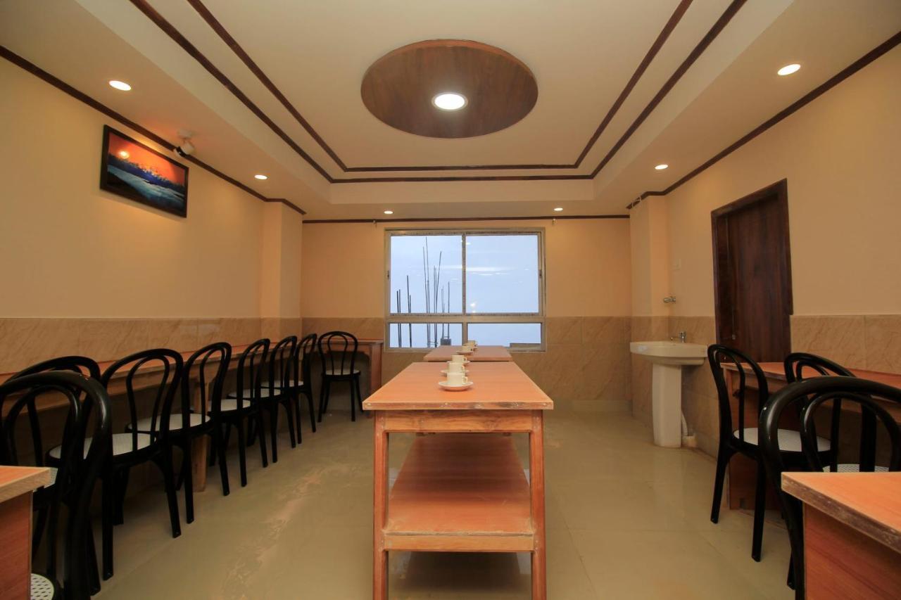 Oyo 12370 Royal Sarava Hotel Дарджилинг Екстериор снимка